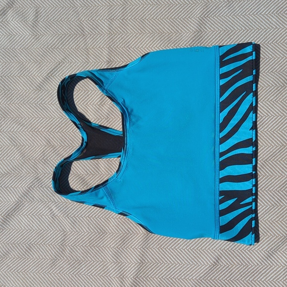 Nike blue and black sports bra size small - Picture 6 of 8